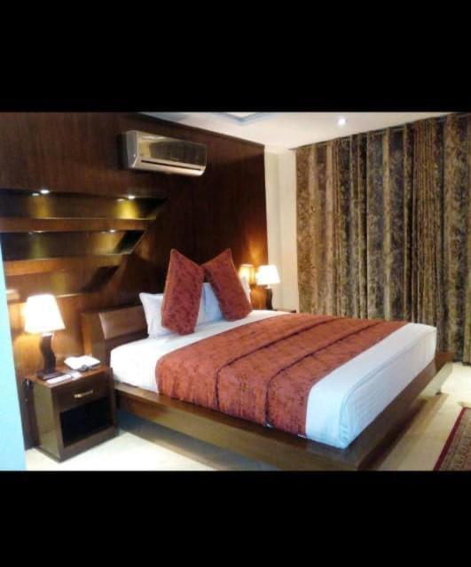 Bling Hotel International Multan Exteriér fotografie