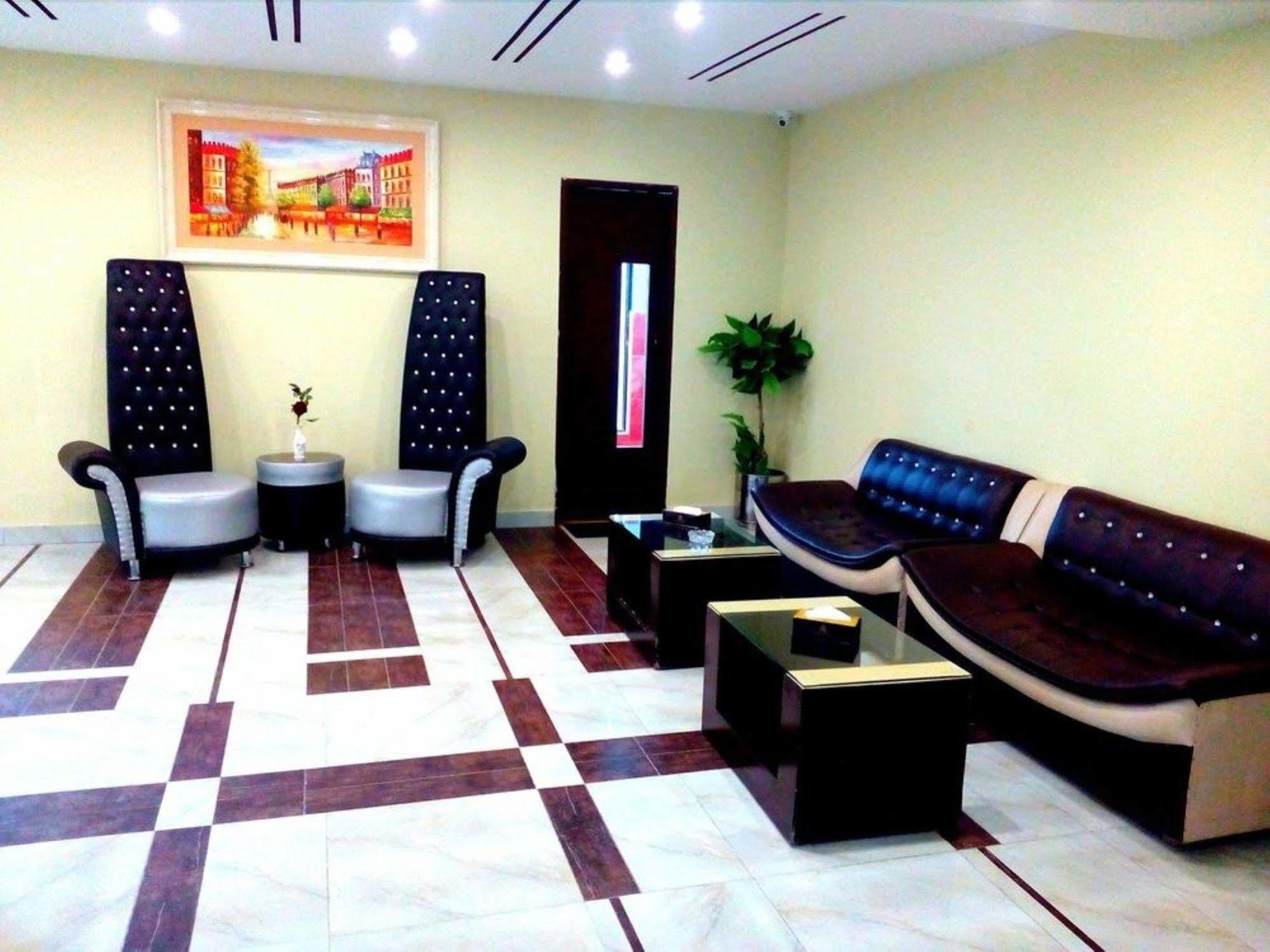 Bling Hotel International Multan Exteriér fotografie
