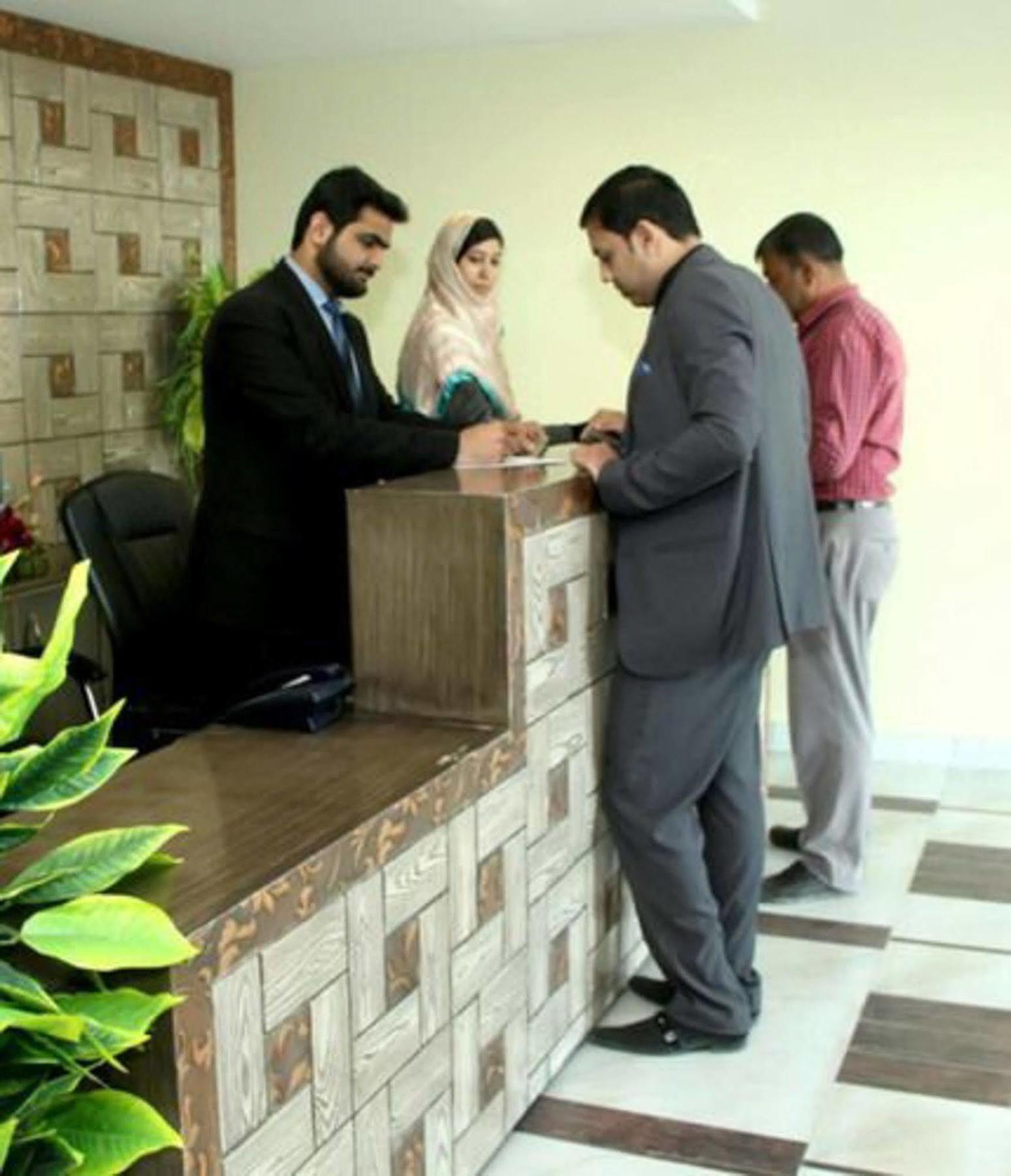 Bling Hotel International Multan Exteriér fotografie